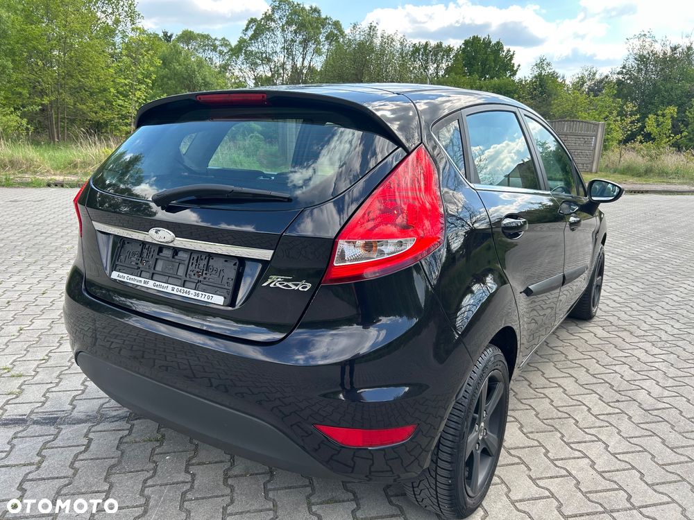 Ford Fiesta 1.4 Ghia - 6