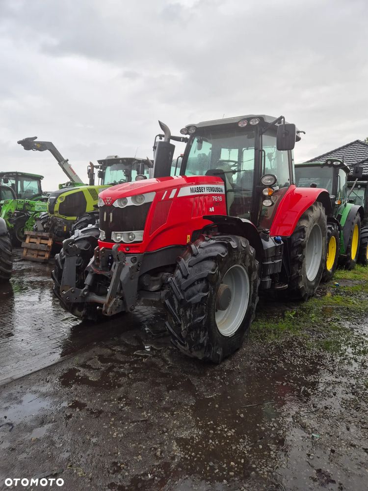 Massey Ferguson - 1