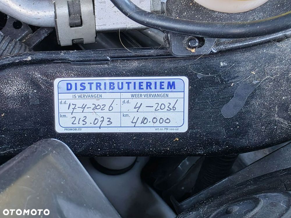 Ford Kuga - 34