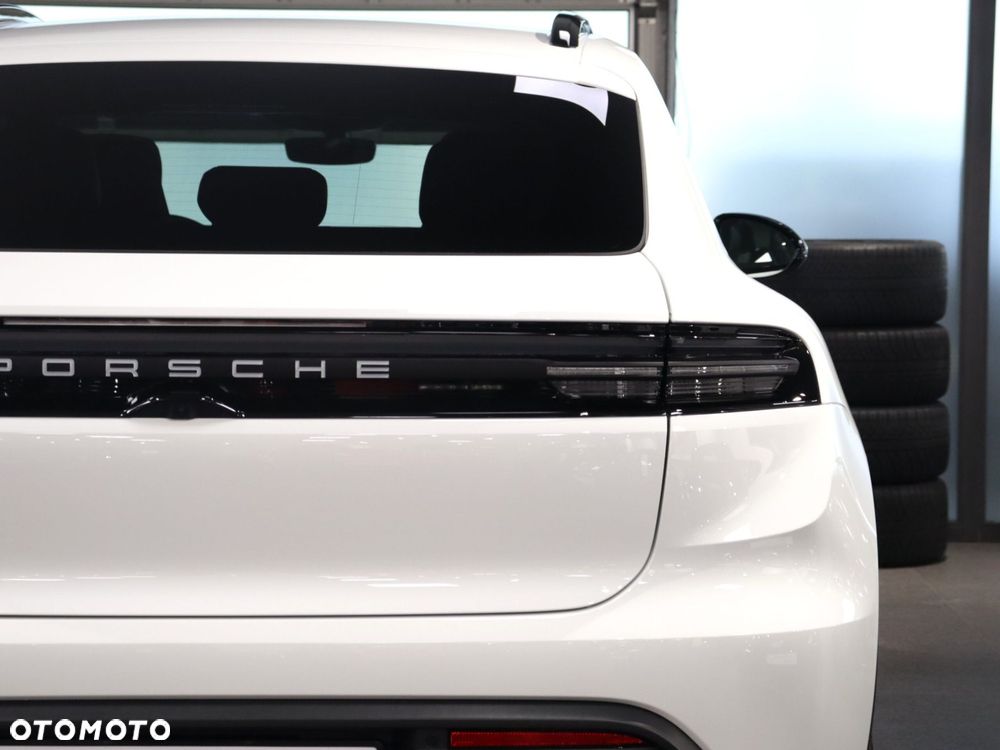 Porsche Macan 100kWh - 10