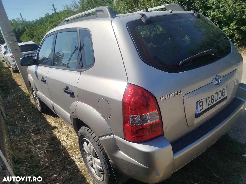 Hyundai Tucson - 2