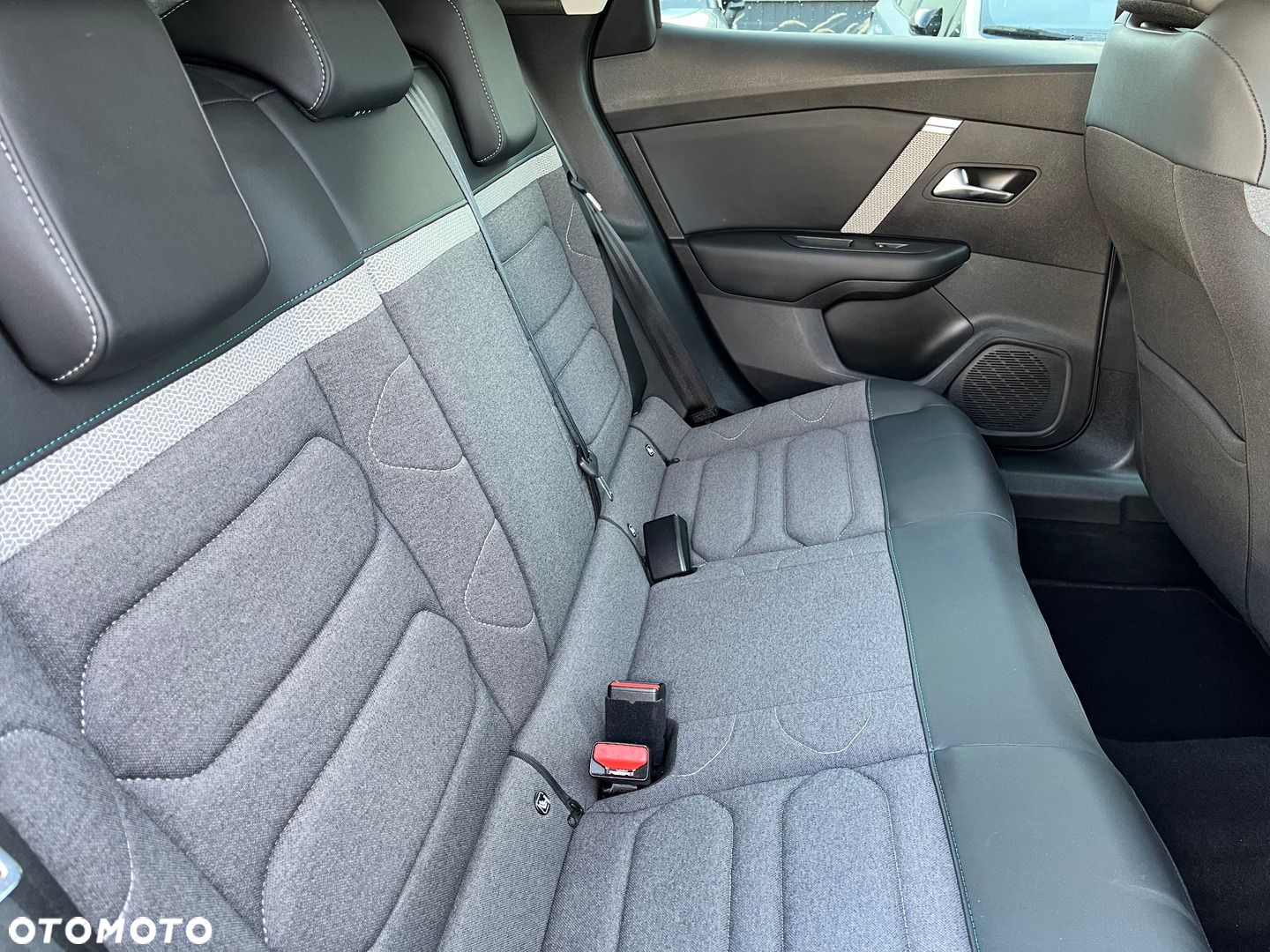 Citroën C4 1.2 PureTech Feel S&S - 28