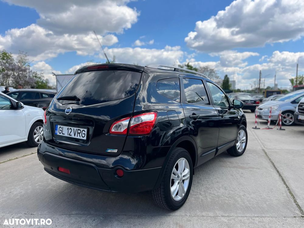 Nissan Qashqai+2 - 4