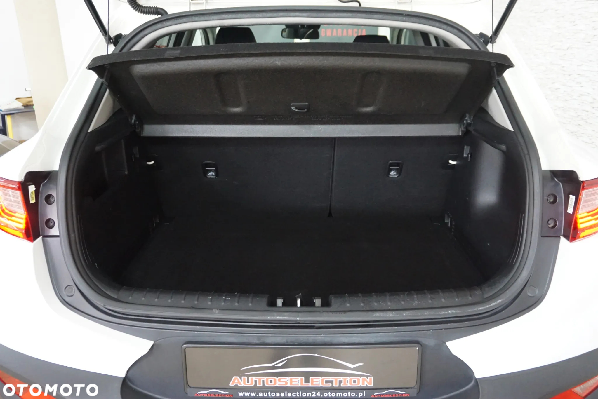 Kia Stonic 1.6 CRDi Spirit - 21