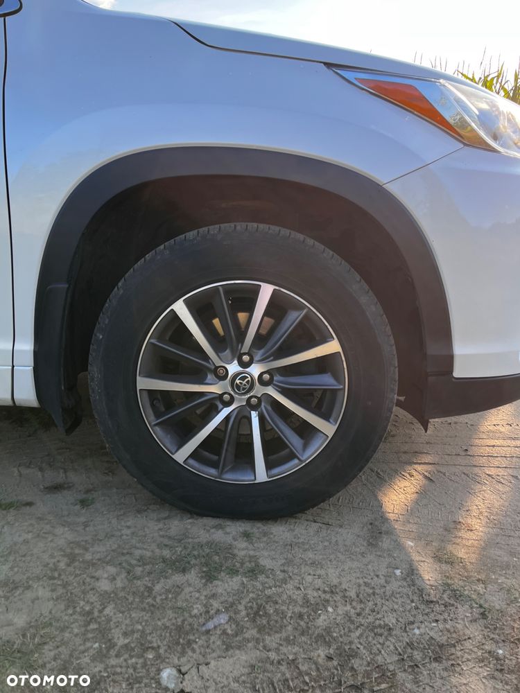 Toyota Highlander - 22