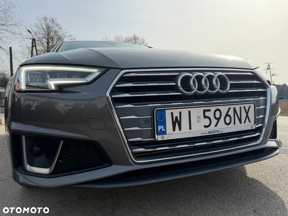Audi A4 Limousine 40 TFSI Sport S tronic - 15
