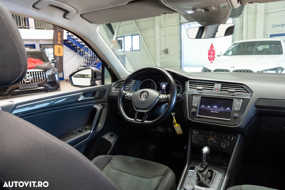 Volkswagen Tiguan 2.0 TDI 4Motion DSG BMT Sport & Style - 33