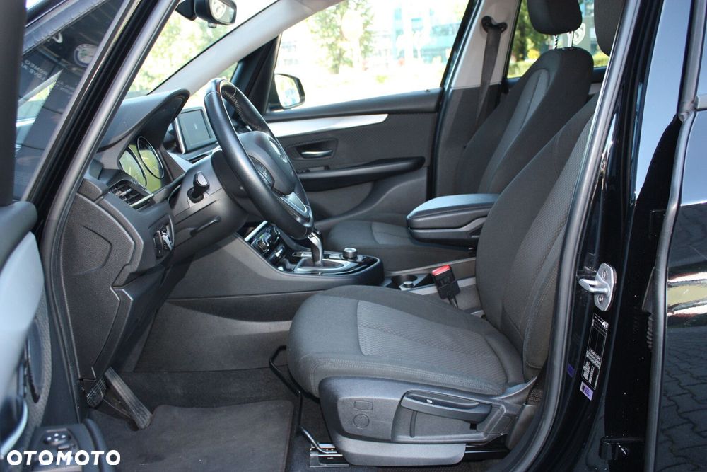 BMW Seria 2 218i GPF - 13