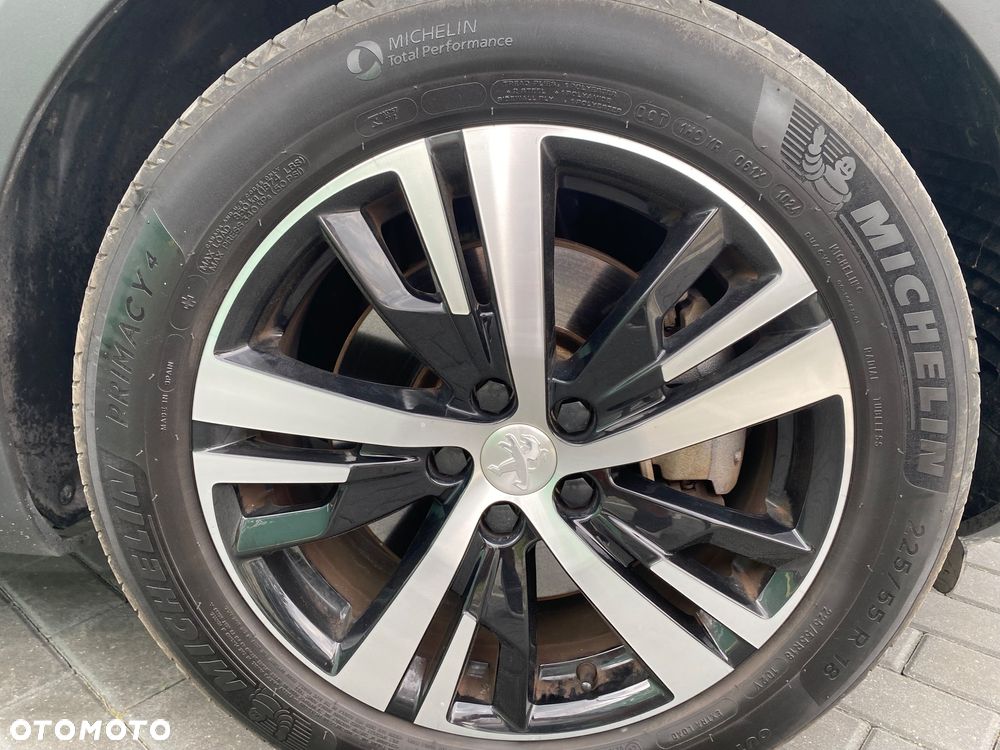 Peugeot 3008 225 e-EAT8 GT Pack - 28