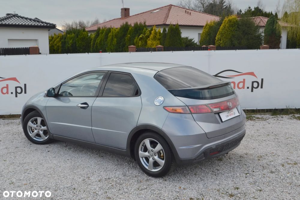 Honda Civic 1.4 Base - 10