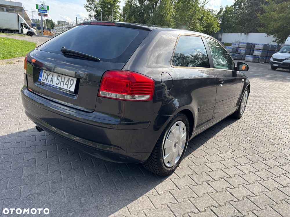 Audi A3 3-drzwiowe - 4