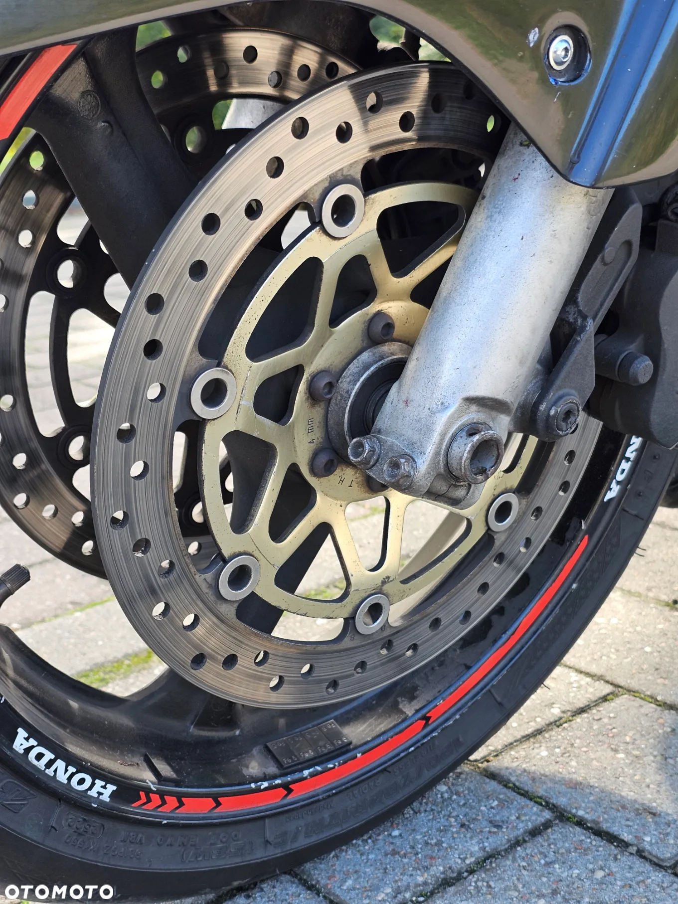 Honda CBR - 27