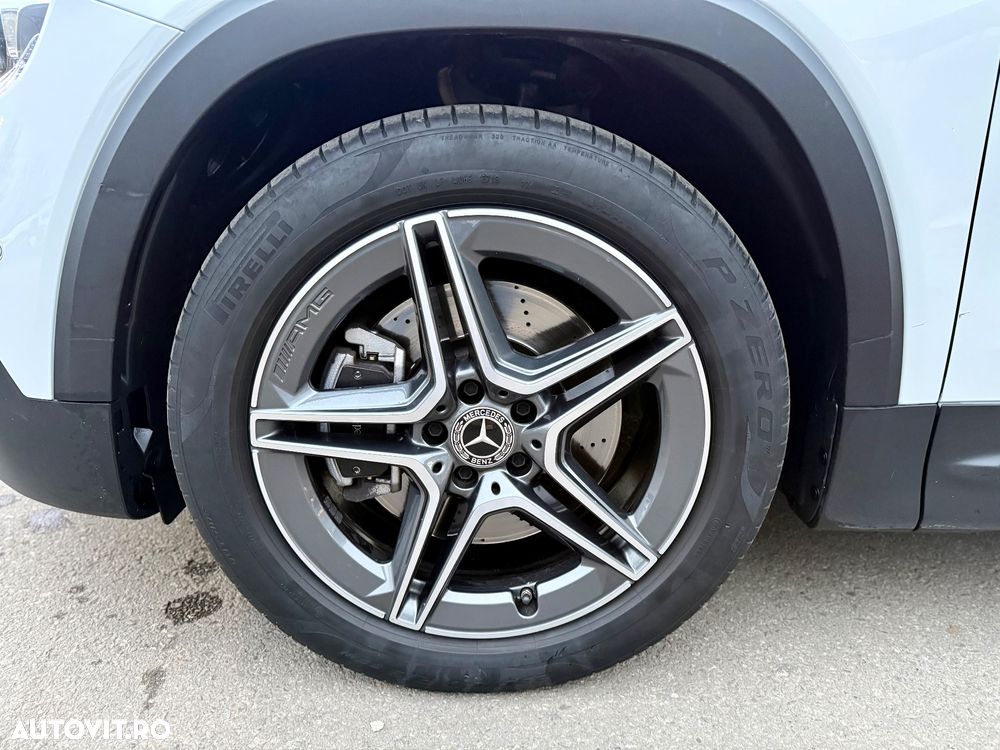 Mercedes-Benz GLB - 5