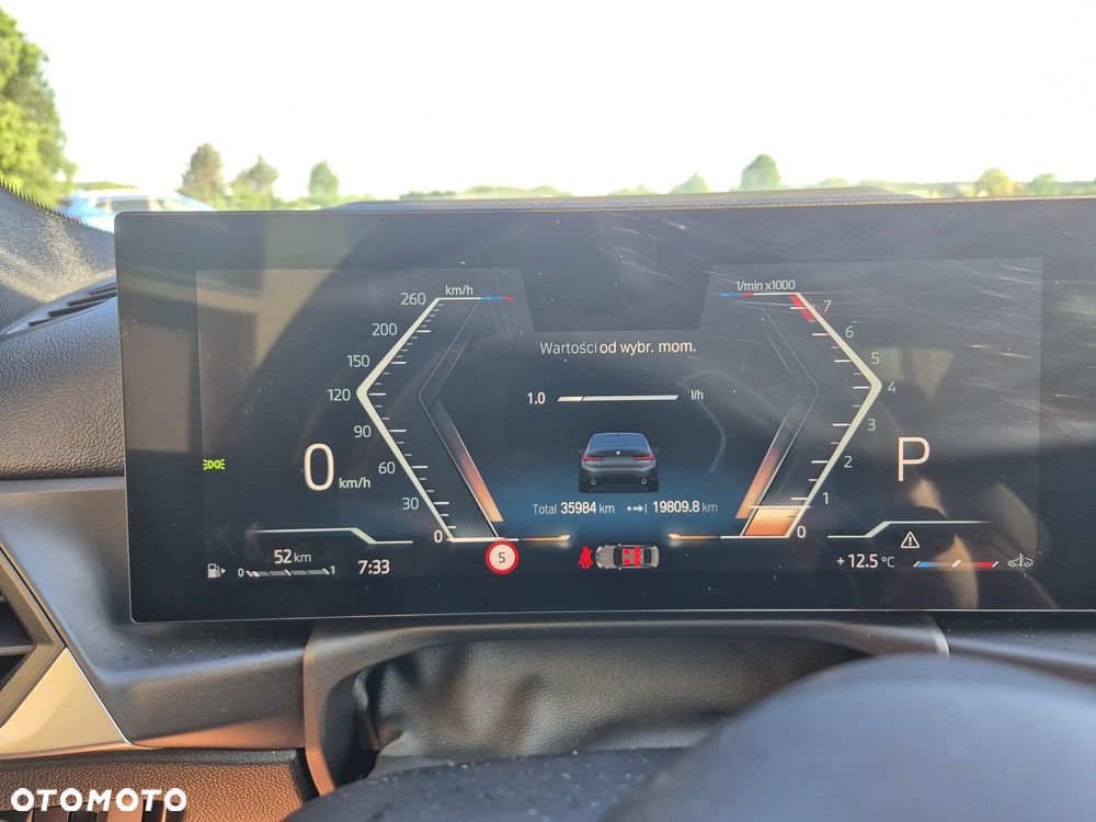 BMW Seria 3 330i xDrive M Sport - 14