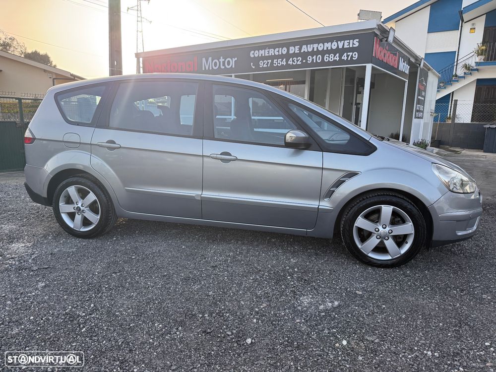 Ford S-Max 1.8 TDCi Titanium 7L - 3