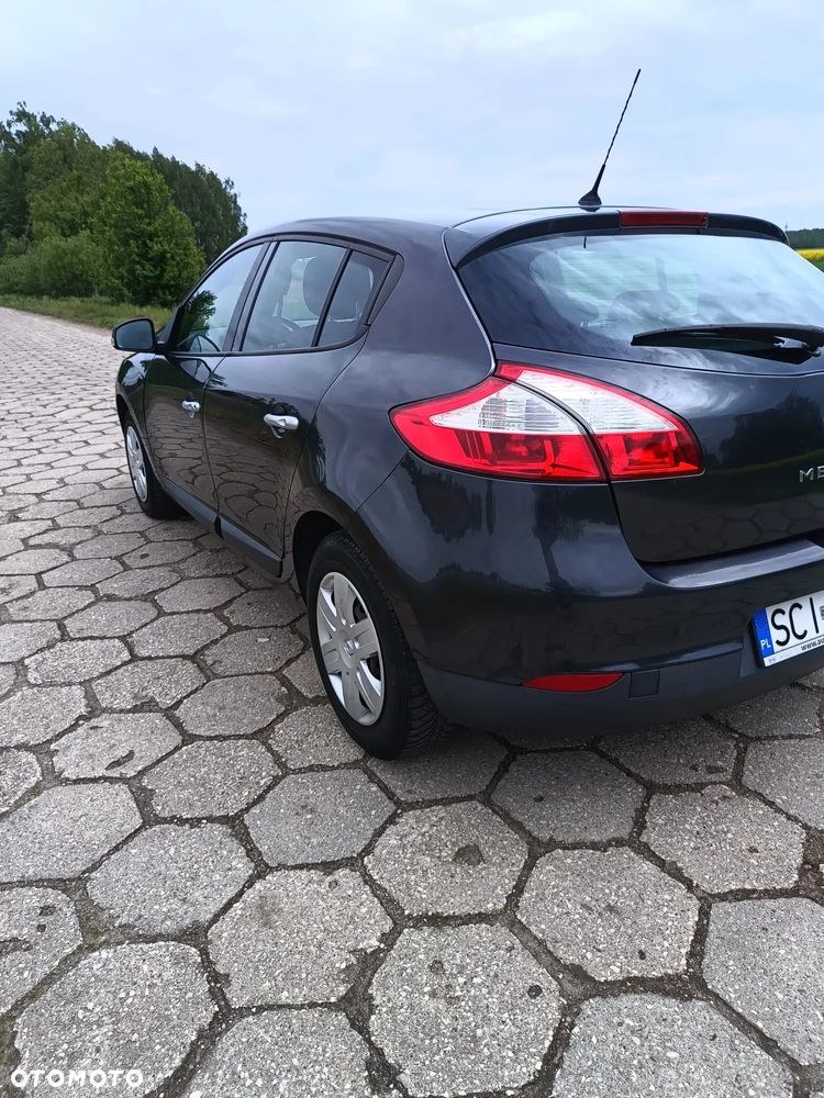 Renault Megane 1.6 16V Expression - 6