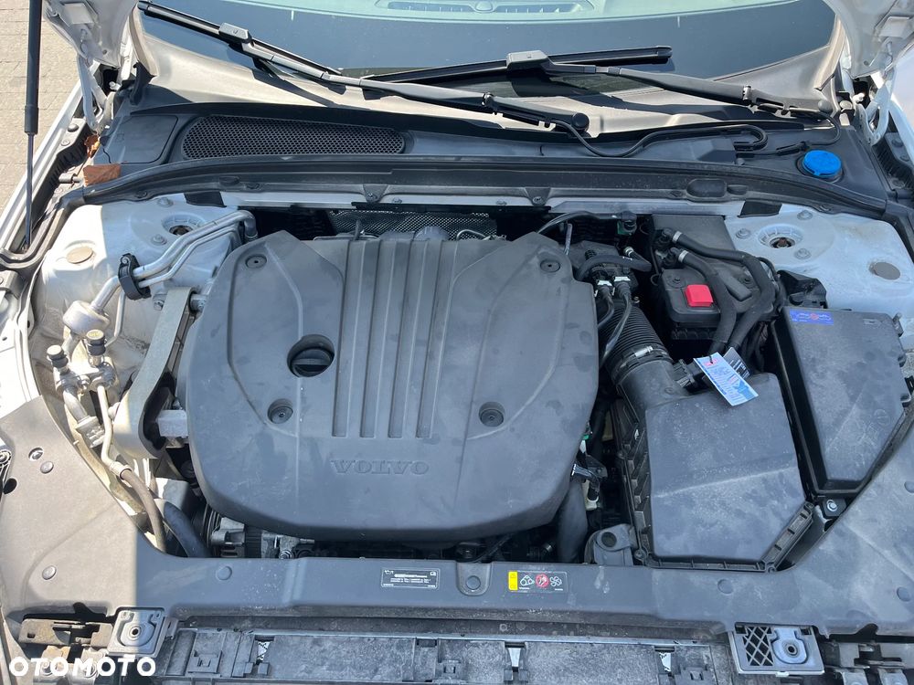 Volvo V60 B3 B Momentum Core - 28