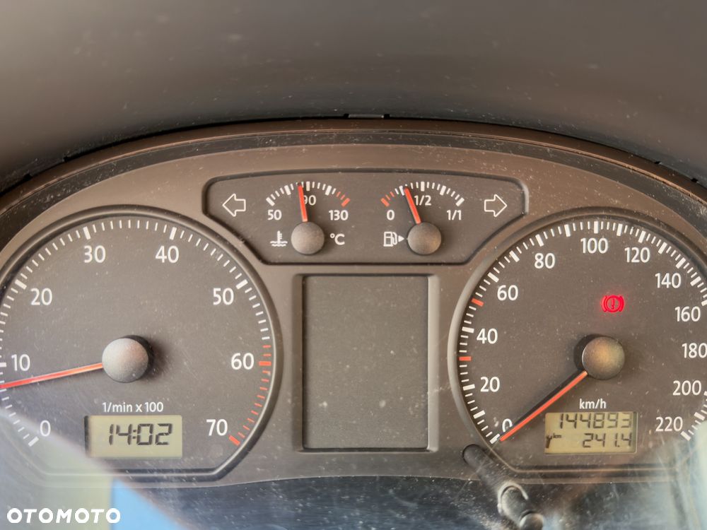 Volkswagen Polo 1.4 Comfortline - 9