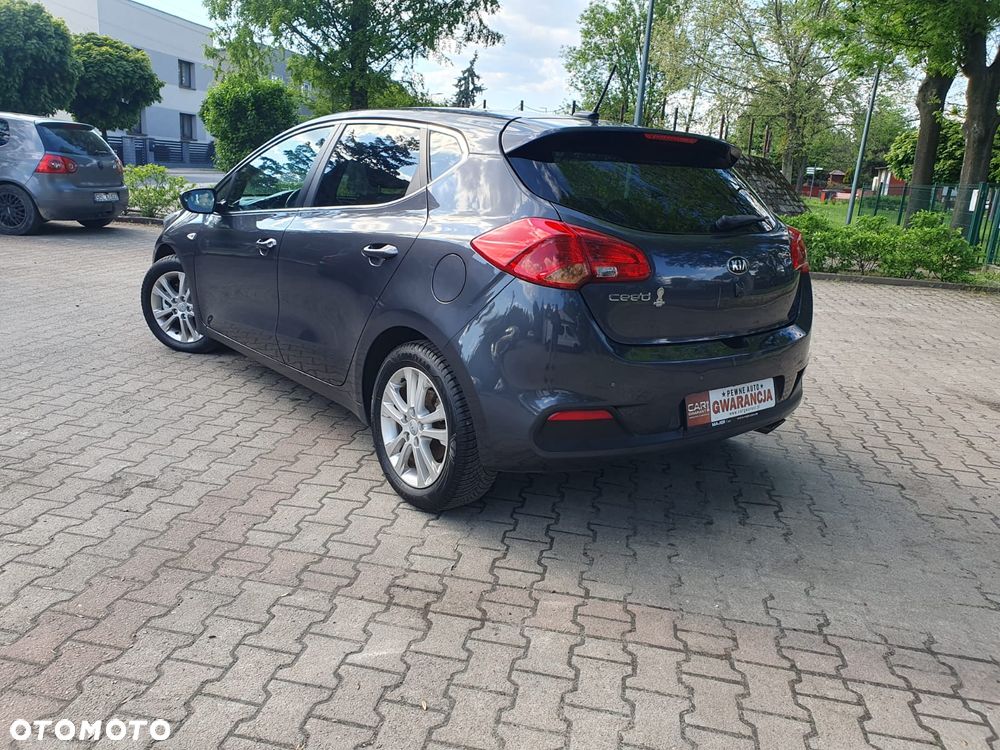 Kia Ceed 1.6 GDI XL - 32