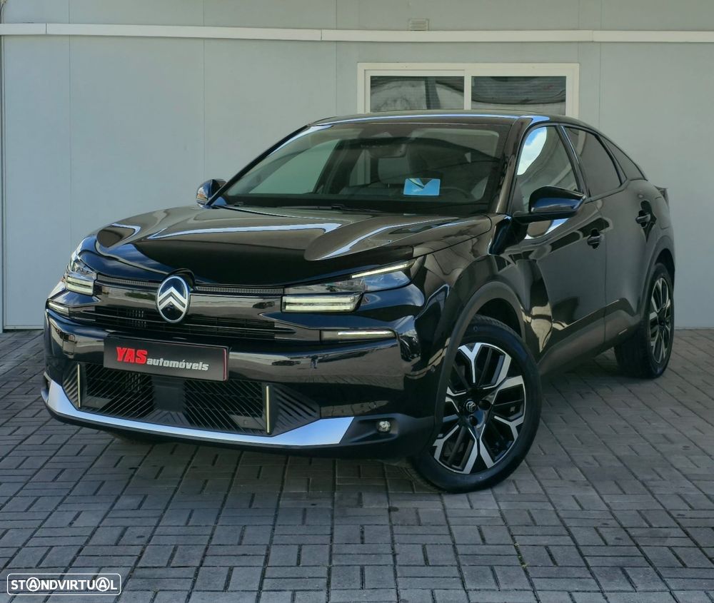 Citroën C4 Hybrid 145 MAX - 1