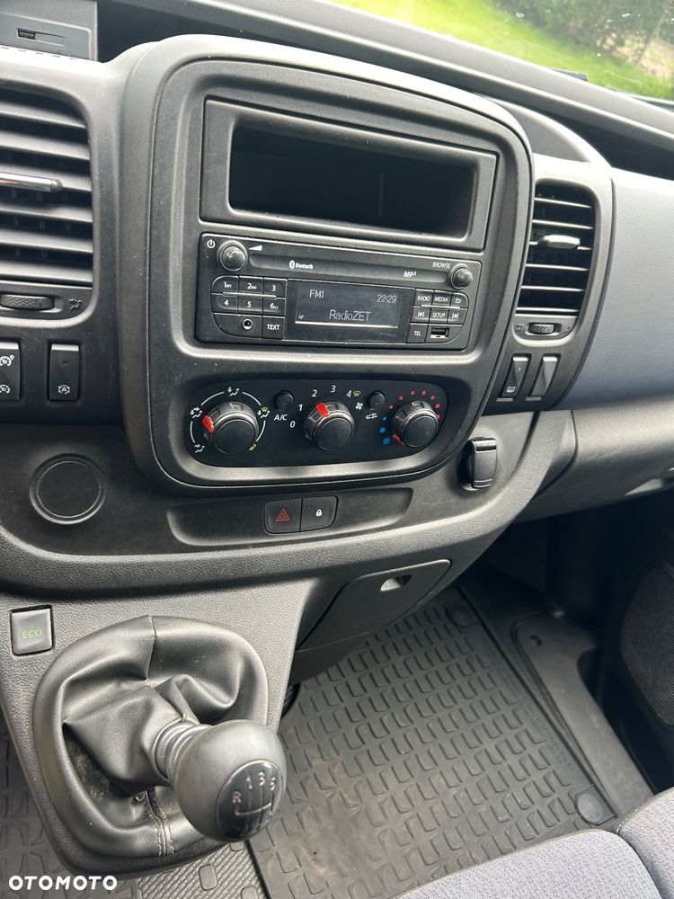 Opel Vivaro - 16