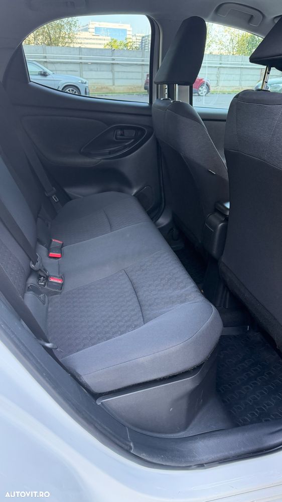 Toyota Yaris - 9