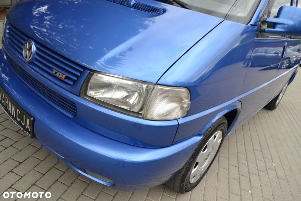 Volkswagen Multivan - 15