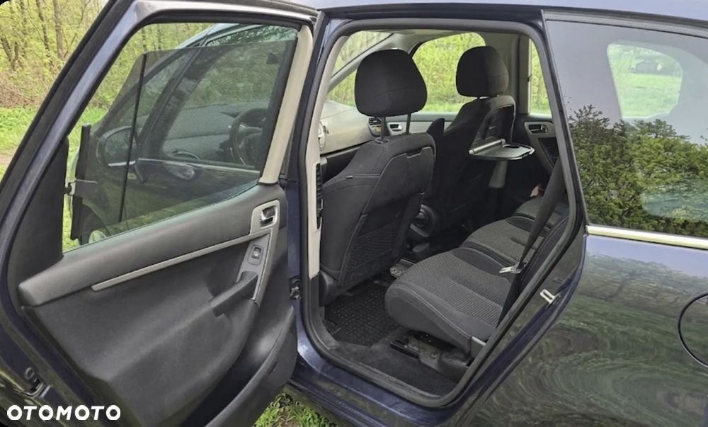 Citroën C4 Picasso - 14