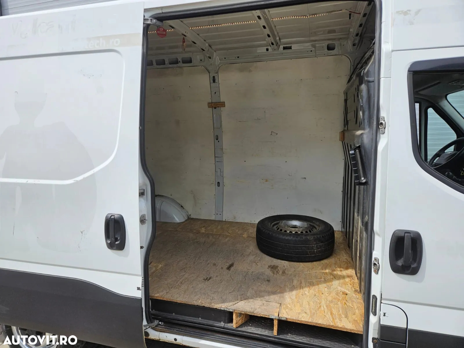 Iveco DAILY 35S13 - 11