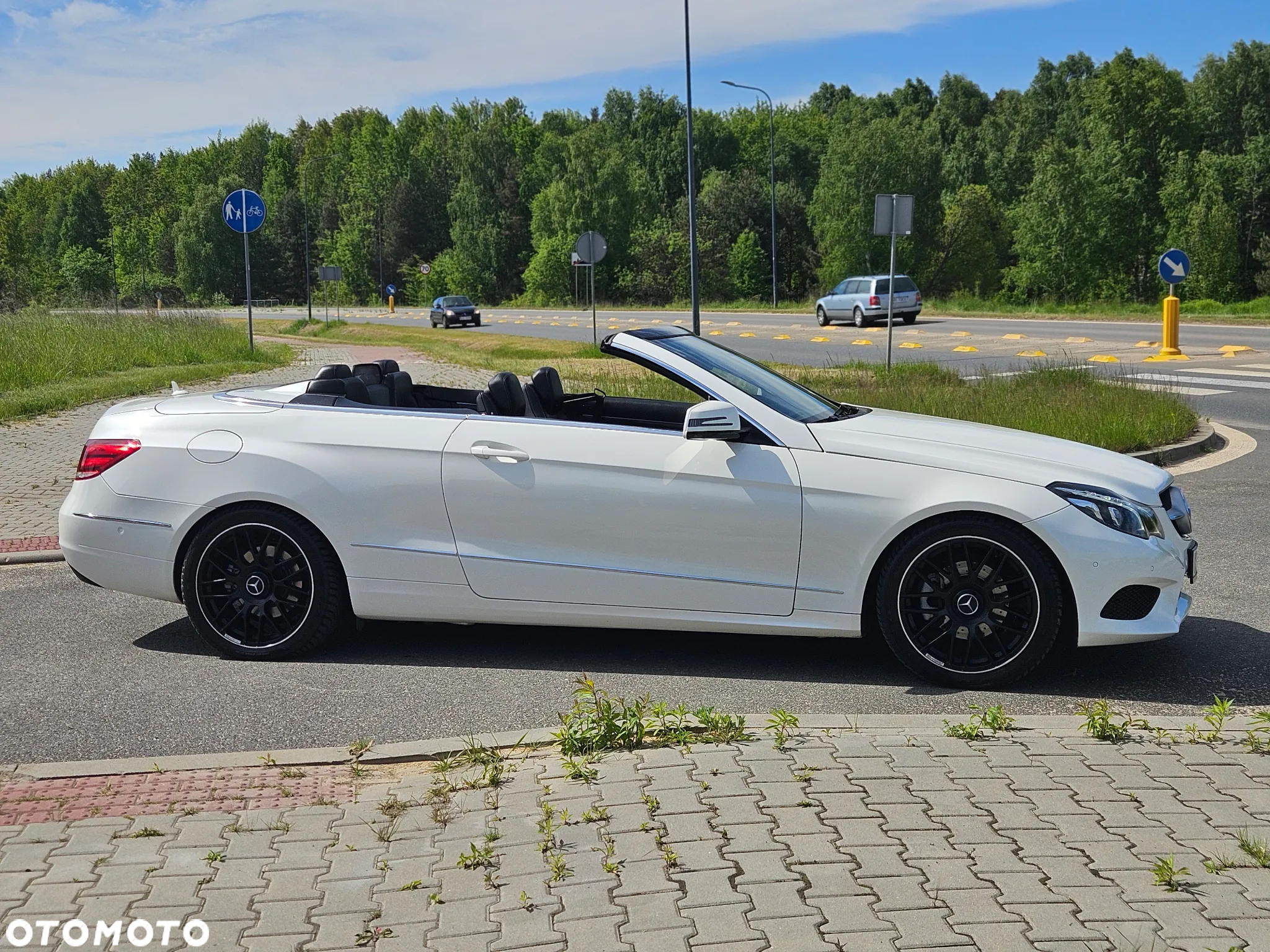 Mercedes-Benz Klasa E 220 (BlueTEC) d 9G-TRONIC - 15