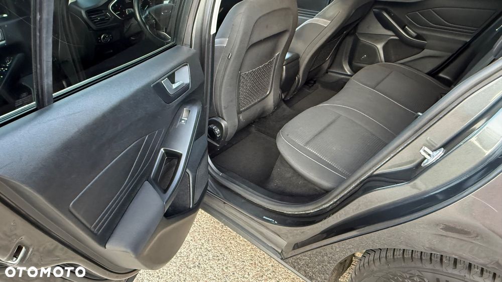 Ford Focus 1.5 EcoBlue Start-Stopp-System ACTIVE DESIGN - 29