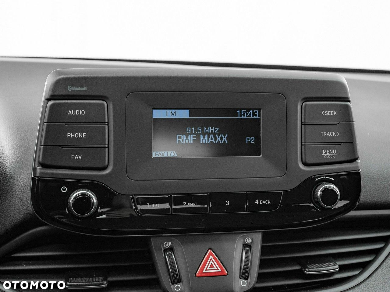 Hyundai i30 1.5 DPI Modern - 21