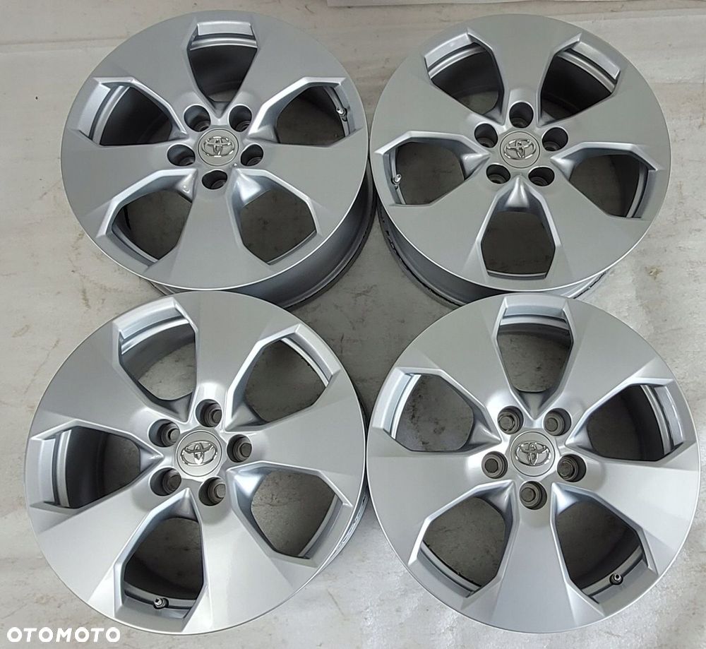 FELGI TOYOTA RAV4 V 2019- 7x17 ET35 5X114,3 - 7