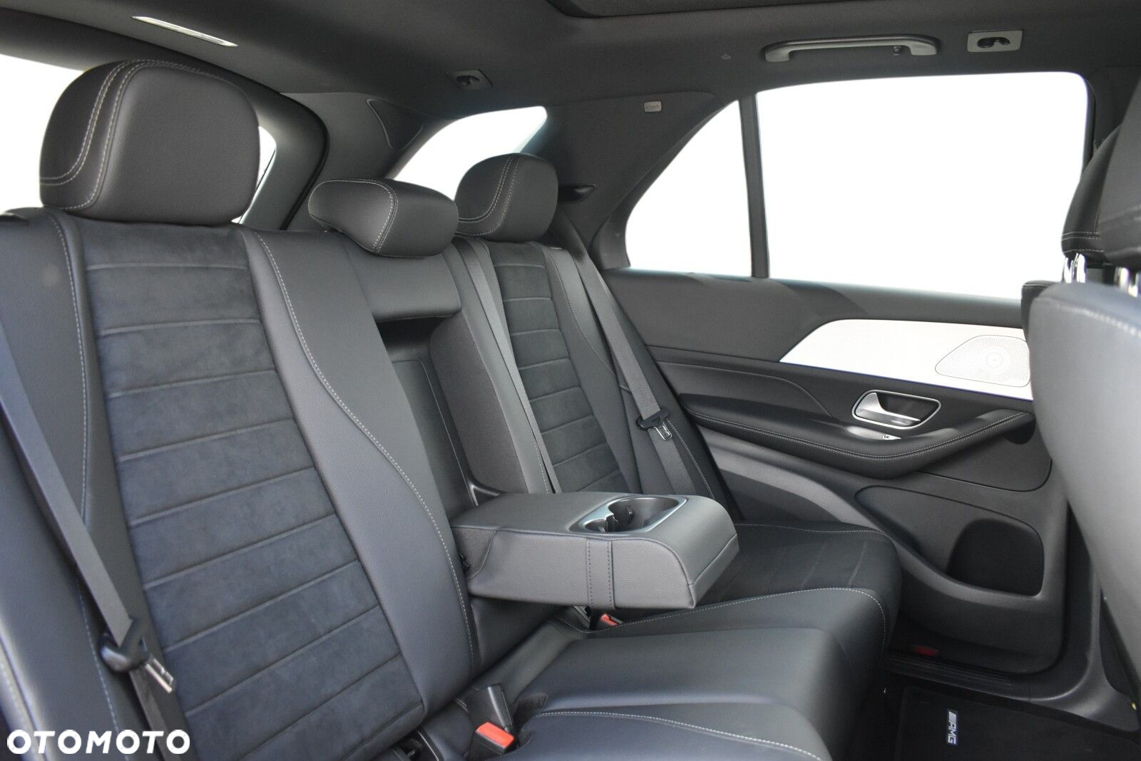 Mercedes-Benz GLE - 9