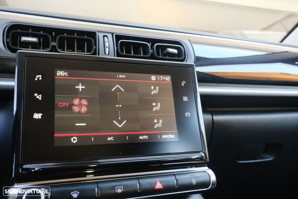 Citroën C3 1.2 PureTech Shine - 20