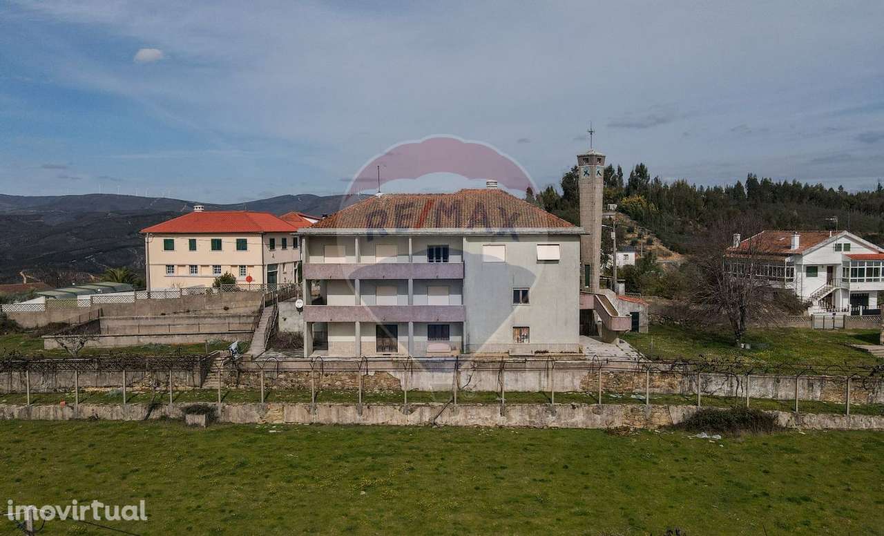 Moradia T13 para venda - Grande imagem: 3/47