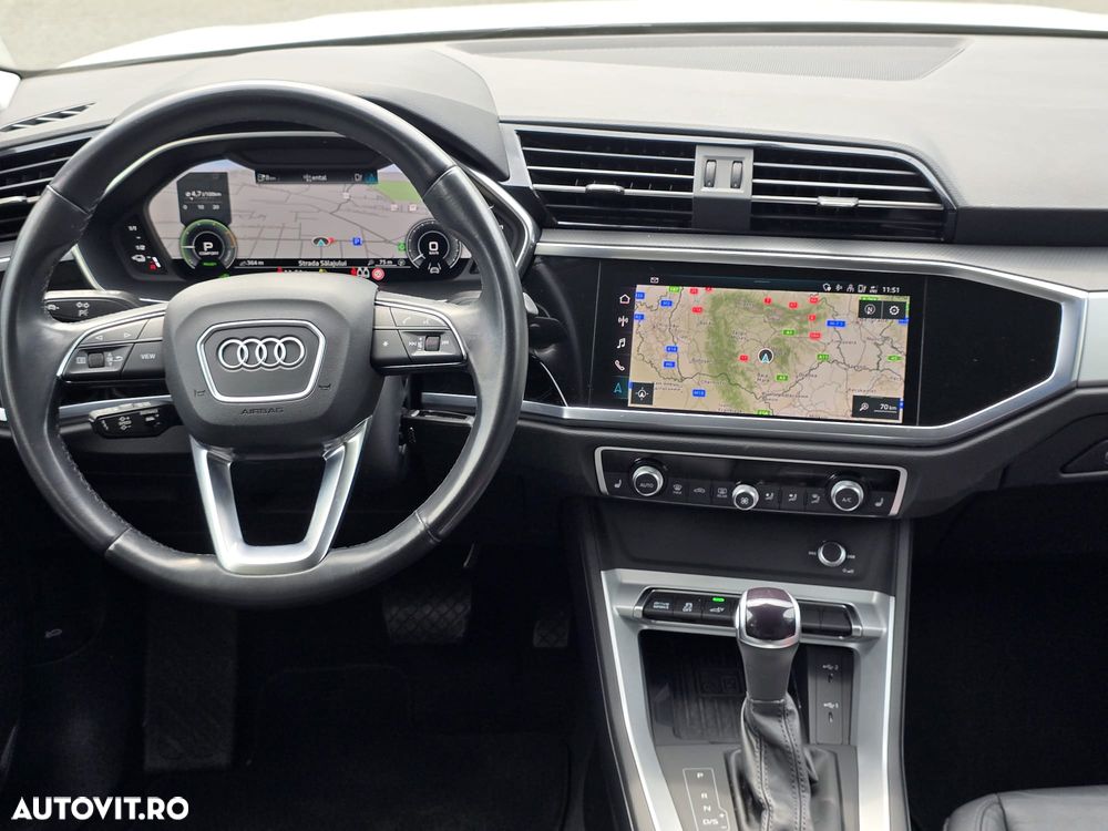 Audi Q3 45 TFSIe S tronic - 7