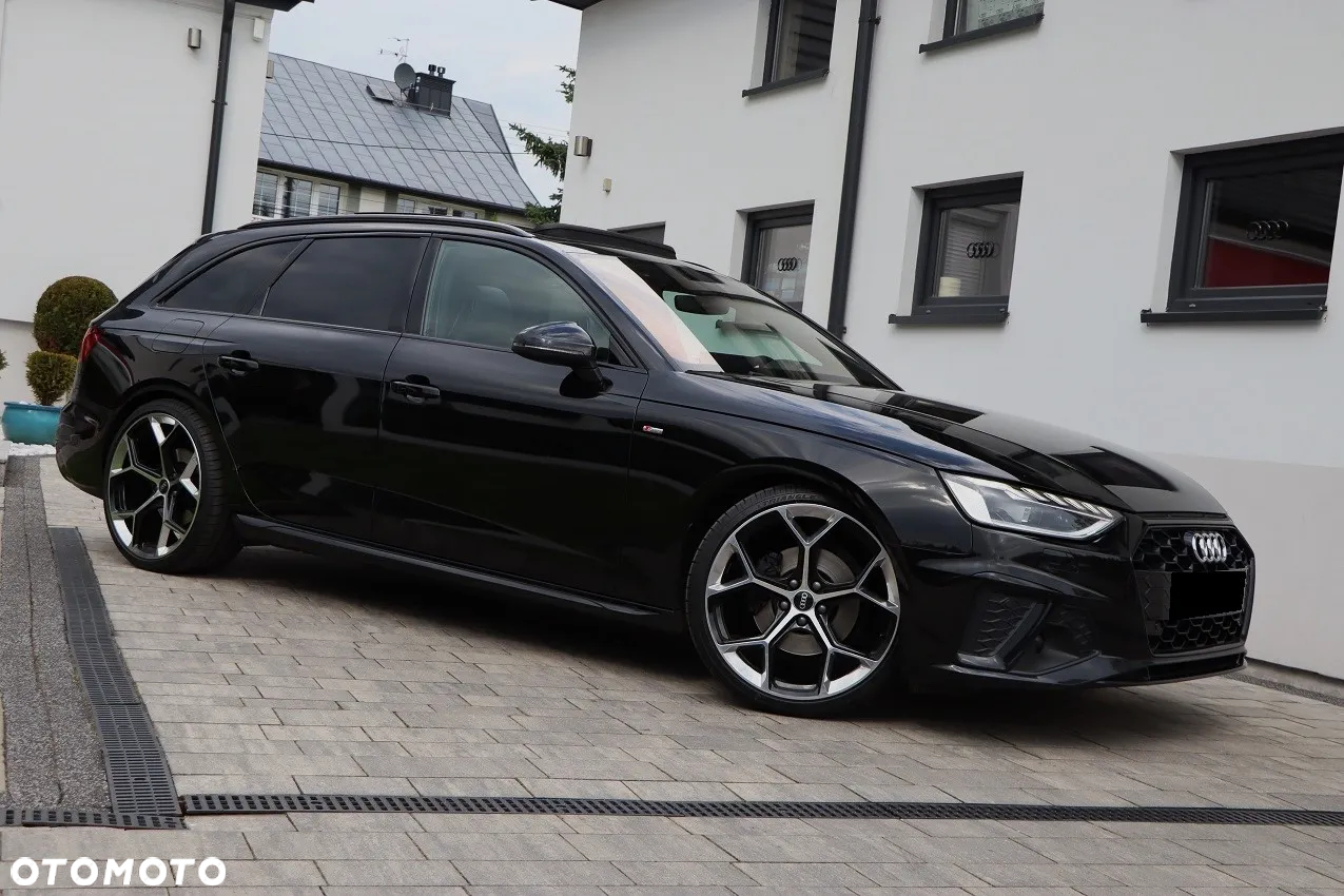 Audi A4 - 4