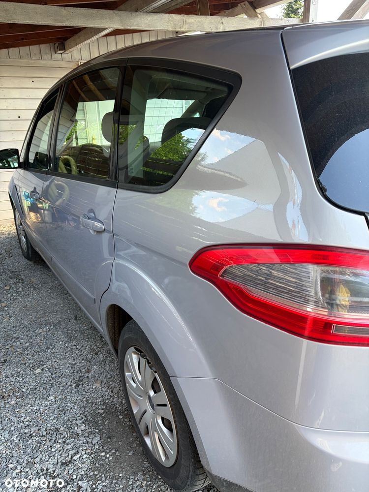 Ford S-Max - 1