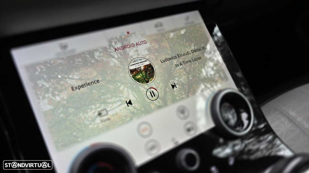 Land Rover Range Rover Evoque D180 R-Dynamic HSE - 32