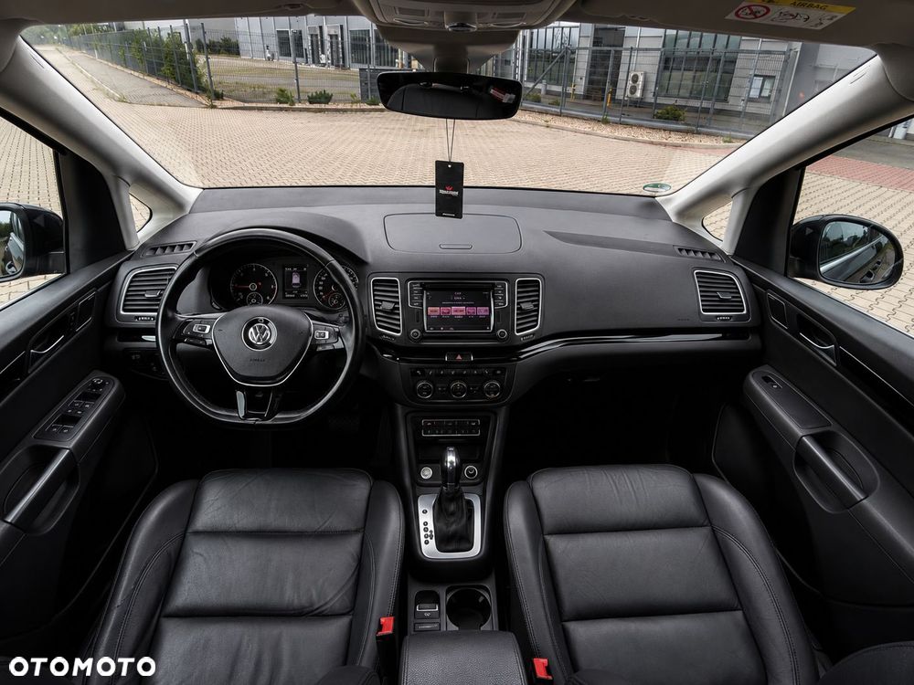 Volkswagen Sharan 2.0 TDI Highline DSG - 14
