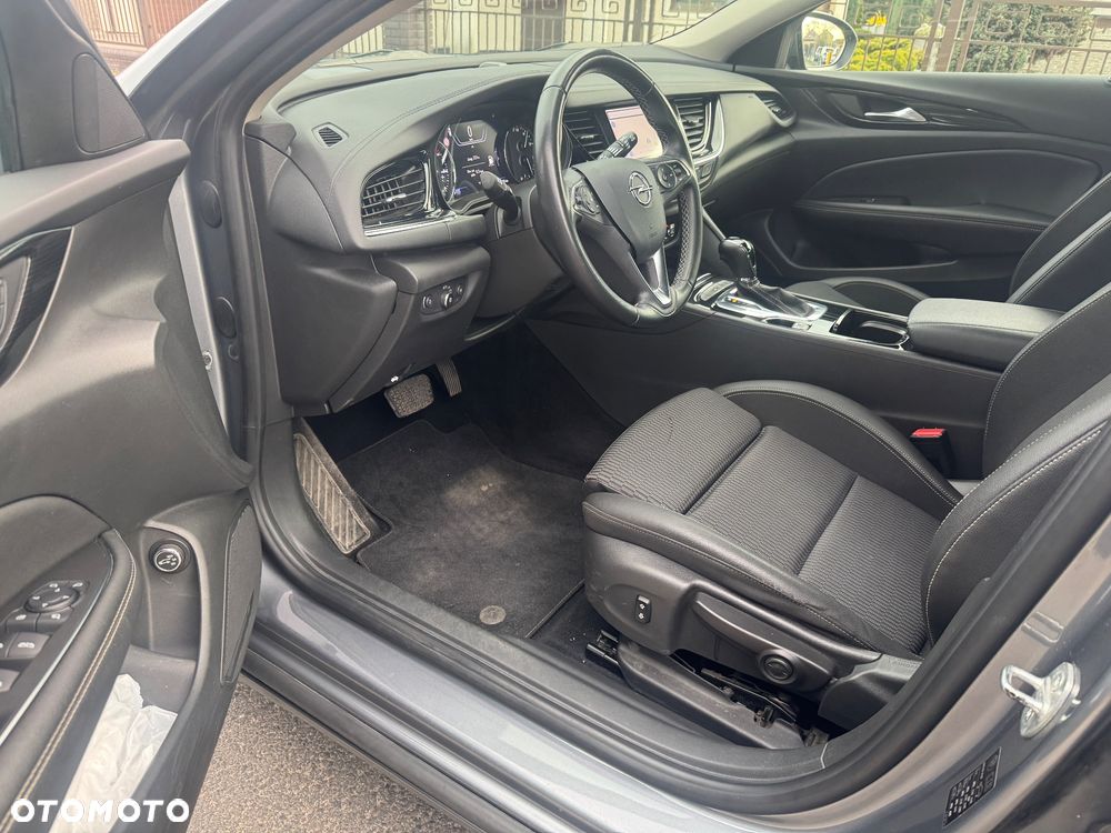 Opel Insignia 1.6 Automatik Business Innovation - 12