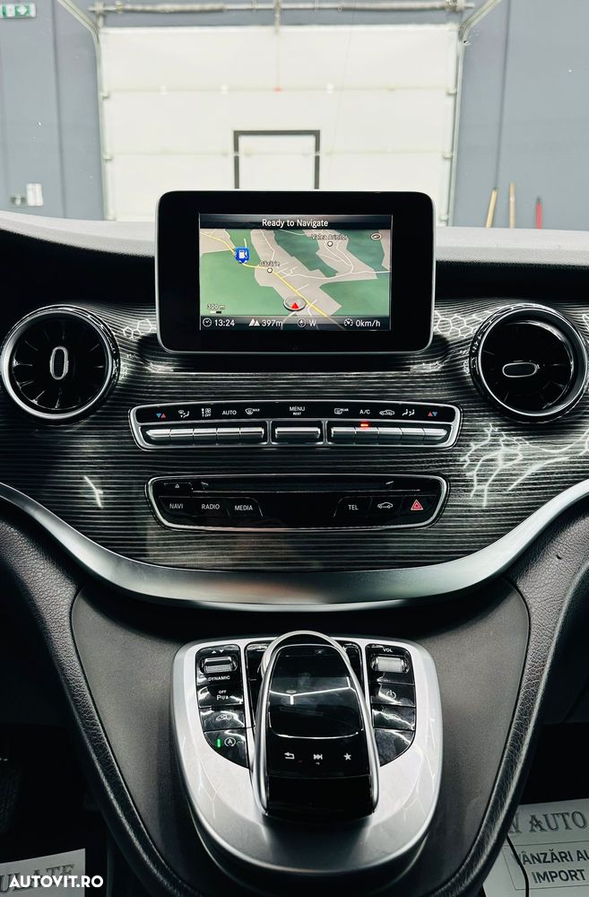 Mercedes-Benz V - 27