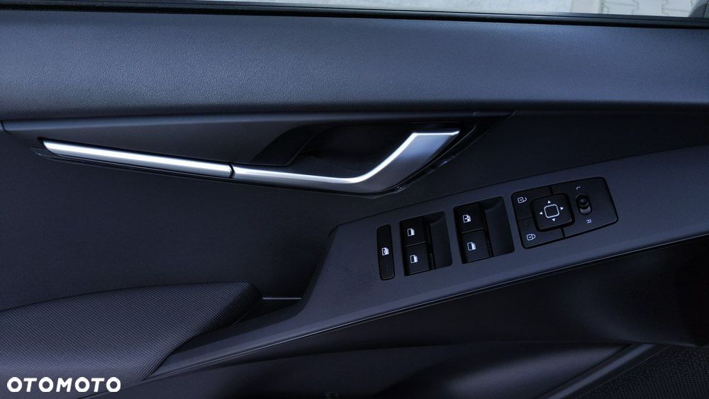 Kia Niro - 8