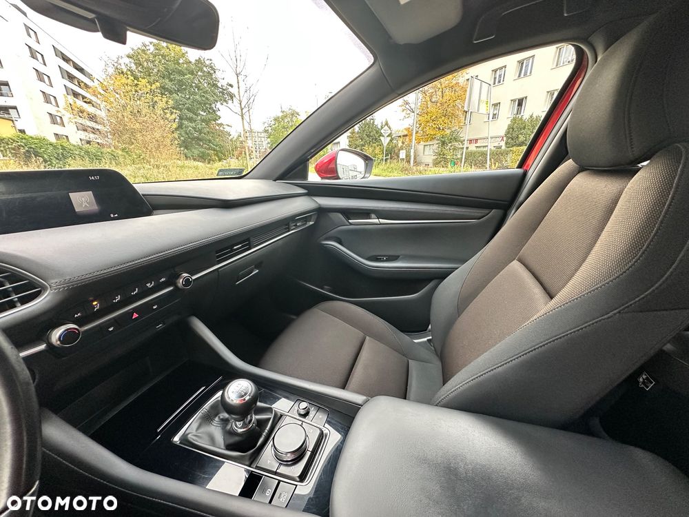 Mazda 3 - 7