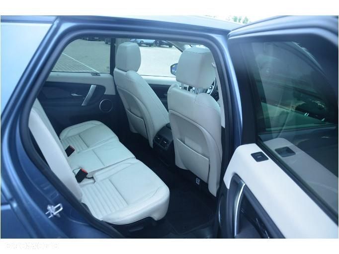 Land Rover Discovery Sport 2.0 P200 mHEV S - 26