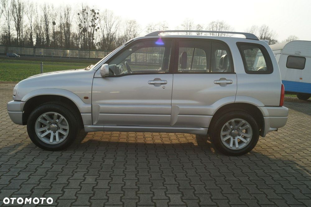 Suzuki Grand Vitara - 14