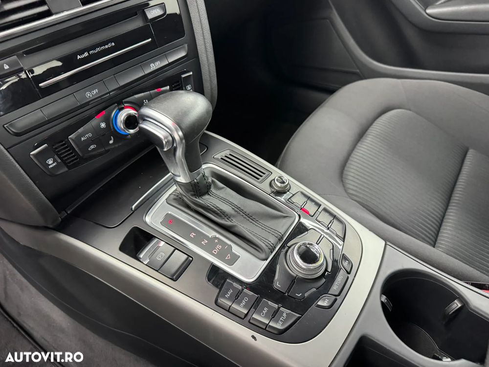 Audi A4 Limuzina 2.0 TDI DPF multitronic Ambiente - 23