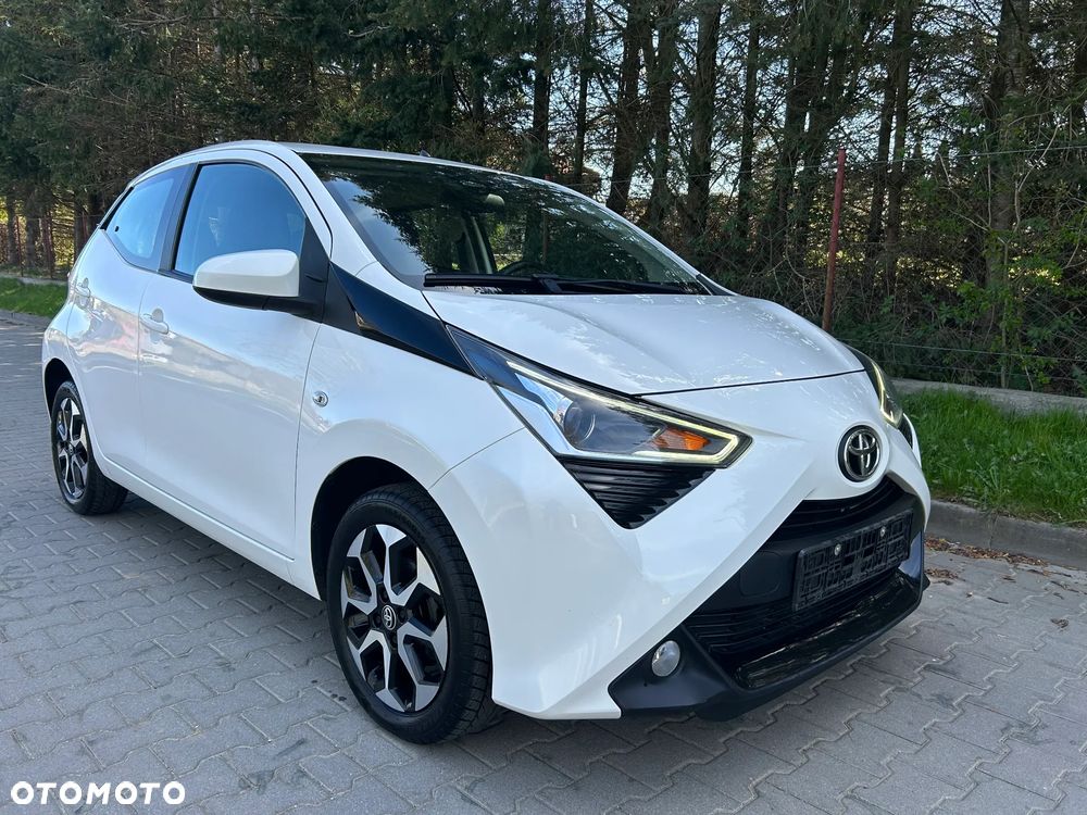 Toyota Aygo x-play - 5