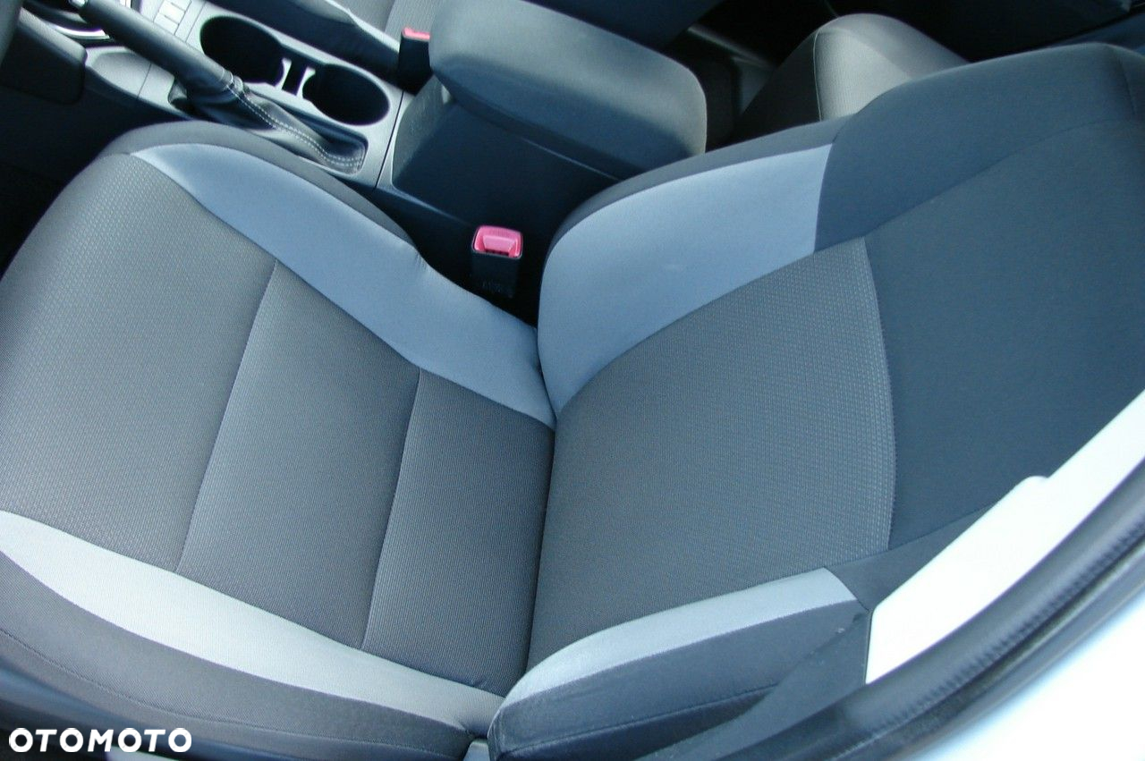 Toyota Auris - 8